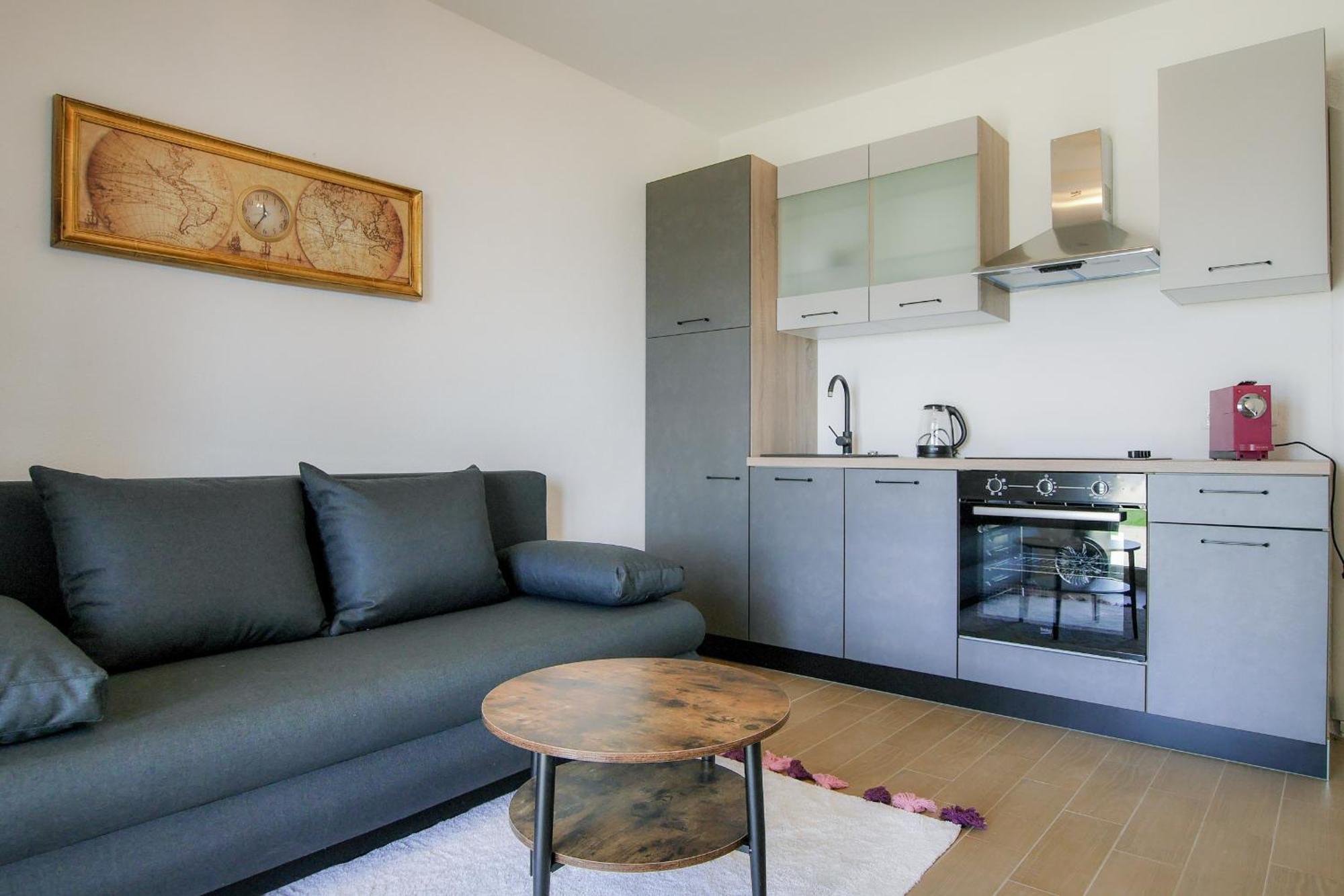 Villa Stipe Jesenice  Exteriör bild