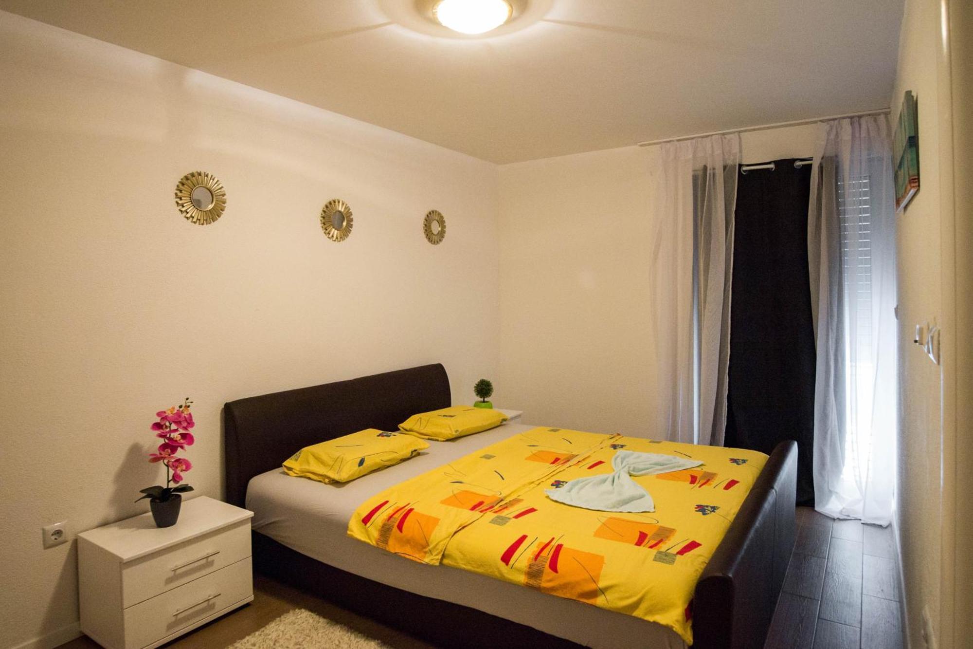 Villa Stipe Jesenice  Exteriör bild